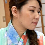 浴衣姿が色っぽい五十路の母は愚息の思いを受け入れる覚悟を決め見つめあう･･･女の悦びを感じ快楽に溺れる禁断の欲情交尾！